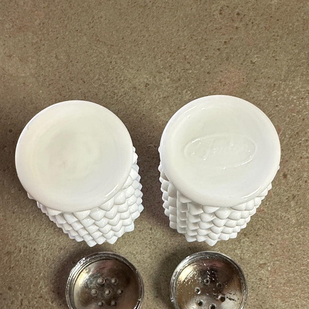 Fenton White Hobnail Salt and Pepper Shakers with Silver Tops - Picture 6 of 9